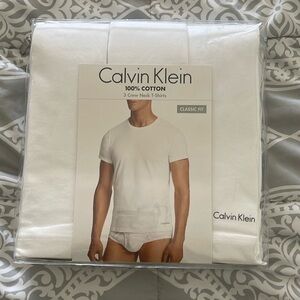 New Calvin Klein Men T-Shirts